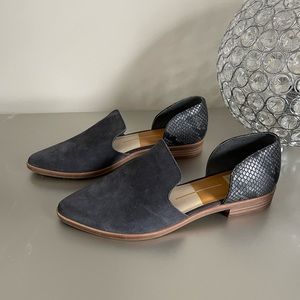 Dolce Vita KELSA Suede Pointed Toe Flats With
Snakeskin embossed back Size 8